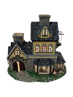 Partylite Exclusive Olde World Village #1 Candle Shoppe Home Tea Light House